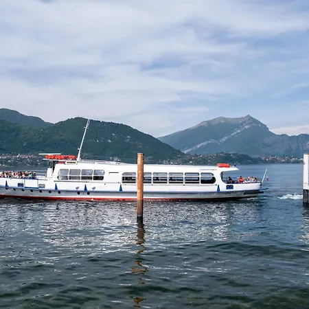 Casa Mael - Spacious Lakefront Flat