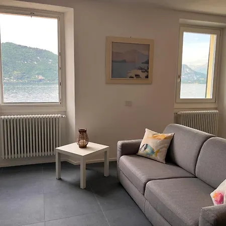 Casa Mael - Spacious Lakefront Flat * Lierna