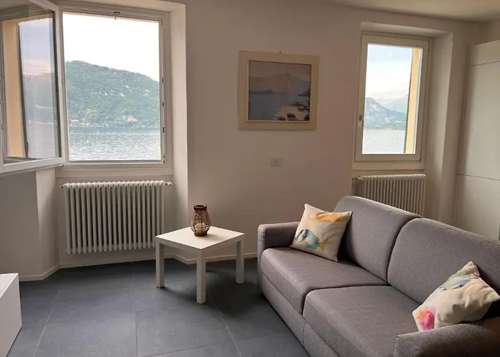 Casa Mael - Lakefront Flat 아파트 *