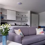 Casa Mael - Lakefront Flat Lierna